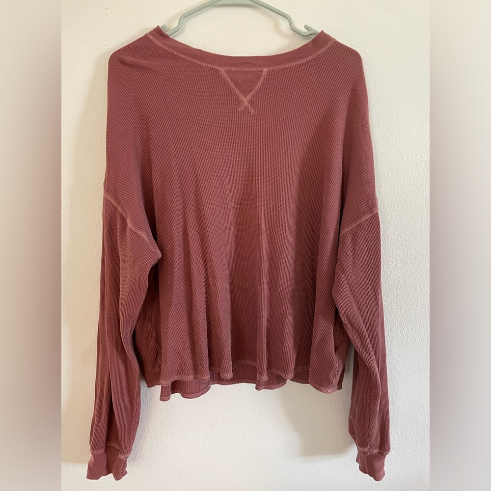 Old navy long sleeve waffle shirt